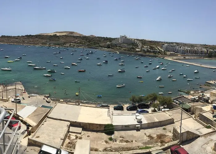 Seafront Blue Water Apartment