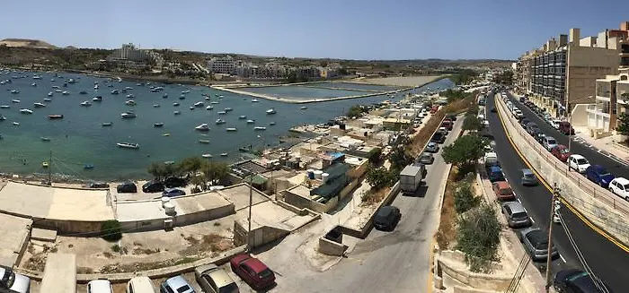 Seafront Blue Water Apartment